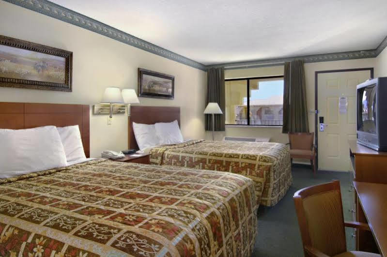 Days Inn By Wyndham Rio Rancho Eksteriør billede
